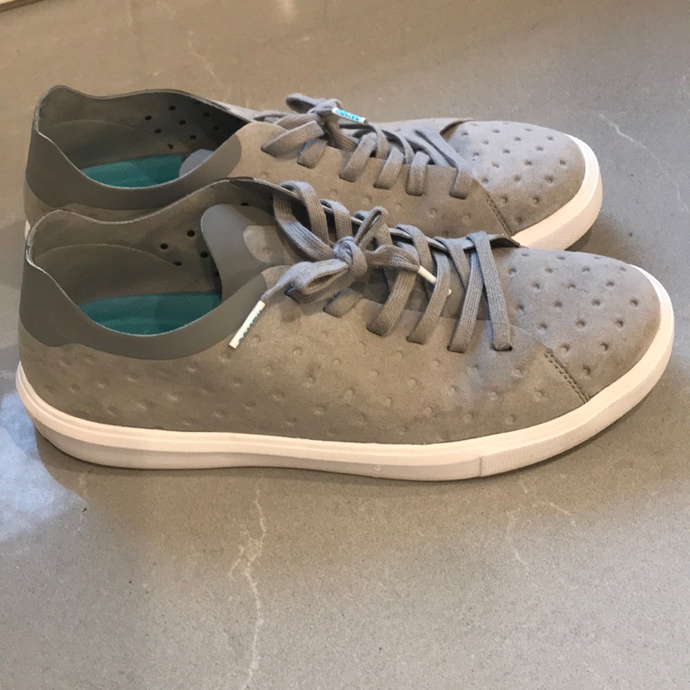 Men’s Gray Native Shoes Size 8